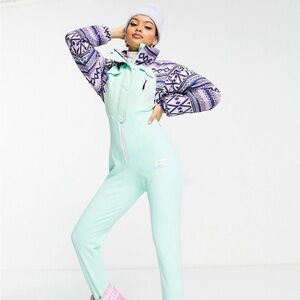 Mint green women’s ski suit